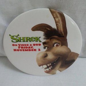 Vintage Pin SHREK Movie Donkey Promo Button 2001 Blockbuster Video DVD Ad Gift